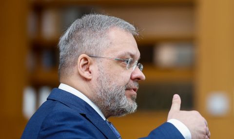 Поне половината капацитет на Украйна за производство на топлинна енергия е бил засегнат от руските удари - 1