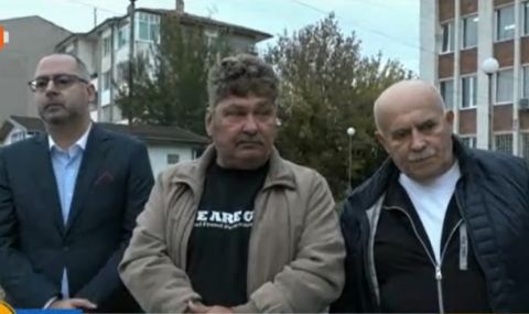 Симпатизанти на ГЕРБ получили призовки след предизборно събрание - 1