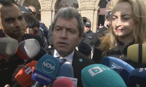 Тошко Йорданов: Беше ясно, че този парламент няма да изкара повече от месец - 1