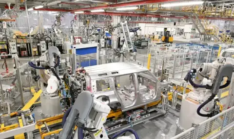 Jaguar Land Rover възстановява производството си - 1