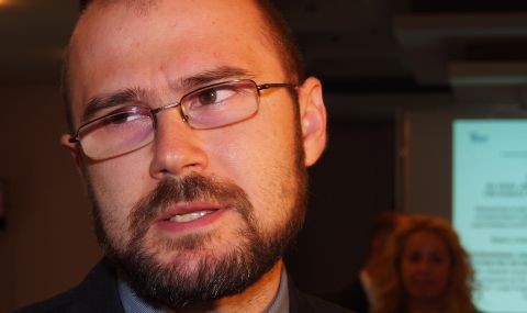 Андрей Янкулов: Докато се изясняват обстоятелствата, Иван Гешев би трябвало да излезе в отпуск - 1