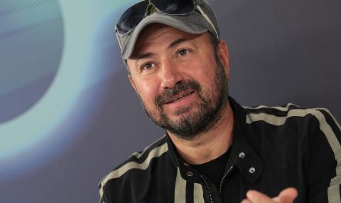 Стефан Вълдобрев за хита на десетилетието - 1