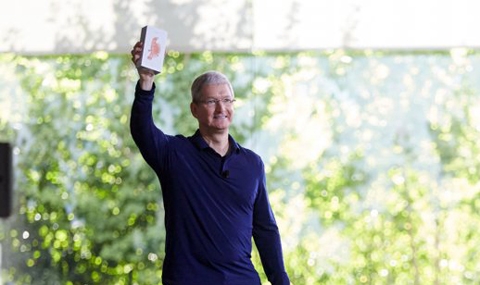 Apple продаде над милиард iPhone - 1