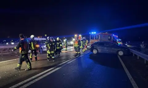 Девет автомобила катастрофираха верижно в Германия, има тежко ранени - 1