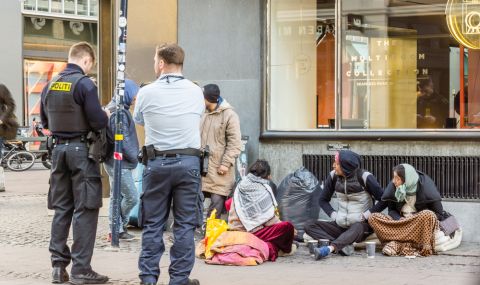 Дания предлага европейски проект за прехвърляне извън Европа на кандидатите за убежище  - 1