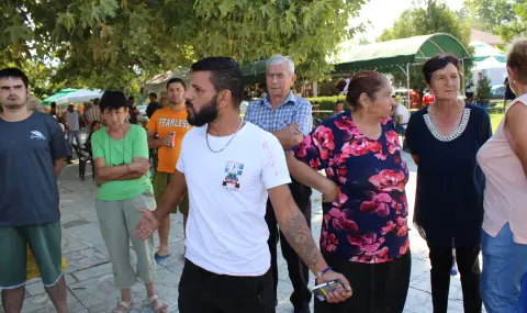 В родопско село мъж забремени едновременно две сестри, за една от които е женен - 1