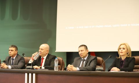 Съдия Красимир Мазгалов: Изведнъж Сарафов и Гешев стават борци за свобода и се очаква ние да им повярваме - 1