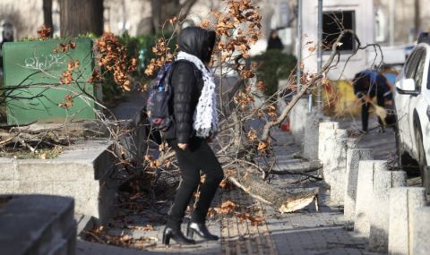 Прогноза за времето днес, 20 януари: Облачно, ветровито и с валежи - 1