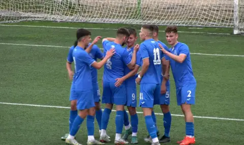 Левски победи ЦСКА в дербито на Трета лига - 1