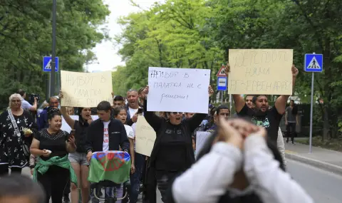 Общинари предлагат СОС да купи еднопосочни билети към Страсбург за засегнатите след събарянето в „Захарна фабрика“ - 1