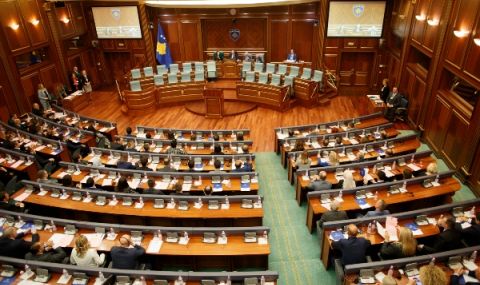 Нов парламент в Косово - 1