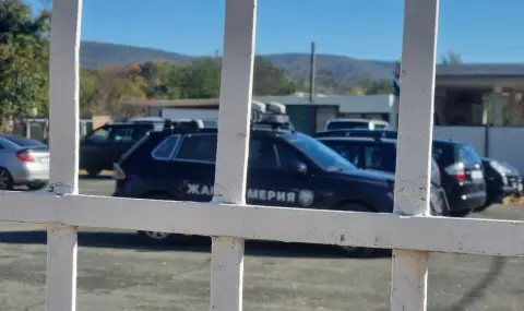 Двама са задържани след зрелищно преследване по Подбалканския път - 1