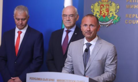 Министър Христов: Има политическо решение "Газпром" да не работи с България - 1