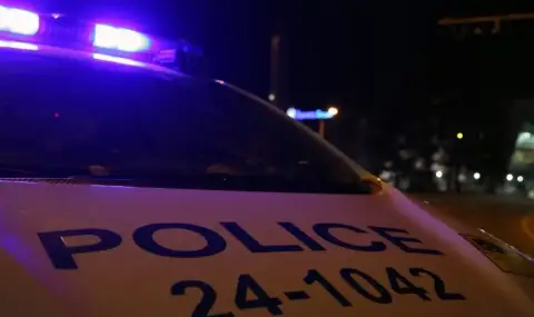 Въоръжен мъж ограби магазин за алкохол в столичния квартал "Красно село"