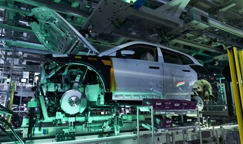BMW: Доставките на чипове ще останат критично ниски поне до края на 2021 година - 1