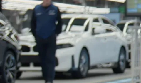 BMW accidentally showed the new "five" - 1