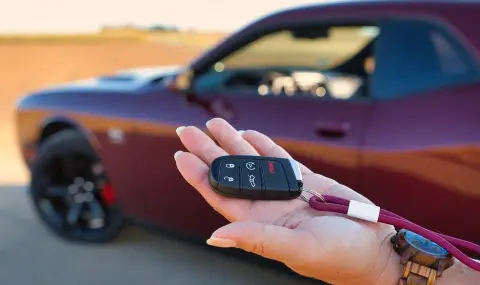Car keys dirtier than smartphones  - 1