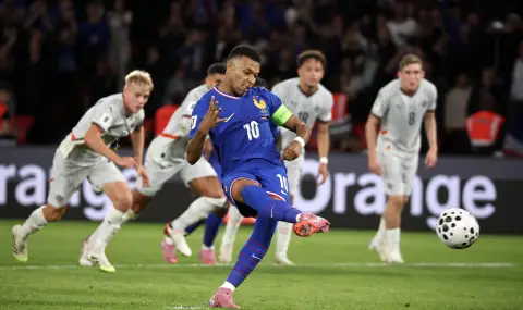 Десет смели французи надделяха над Исландия с драматичен обрат в Париж - 1