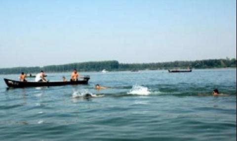 150 души преплуваха Дунав - 1