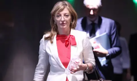 Екатерина Захариева: Днес е наистина хубав ден за България - 1