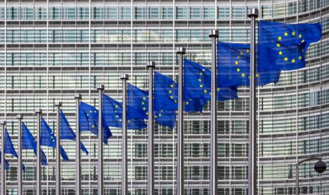 Европейската комисия: "Туитър" е напуснал доброволно споразумение с ЕС за борба с дезинформацията - 1
