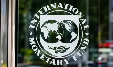МВФ отпуска 690 млн. долара на Украйна