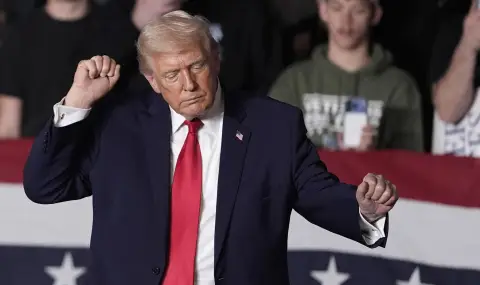 Trump files $10 billion lawsuit over tax return leak  - 1