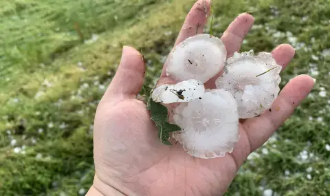 Вече месец борят градушките с ракети - 1