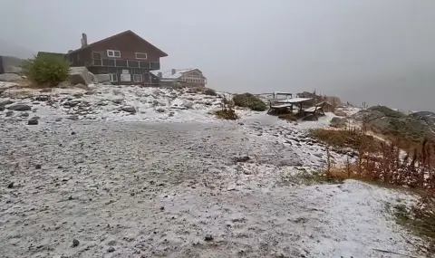 Заваля първият сняг на връх Мусала в Рила - 1