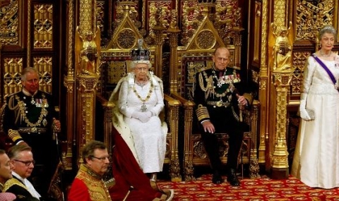 Елизабет II подмина Брекзита, акцентира на затворите и високи заплати - 1