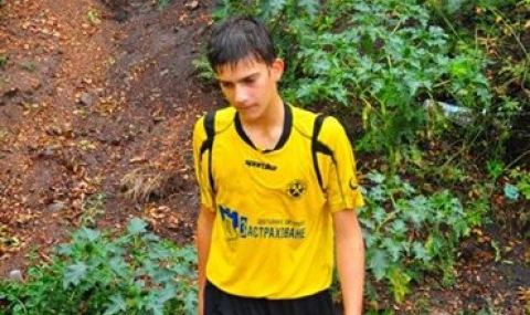 Убиха 19-годишен българин във Великобритания - 1