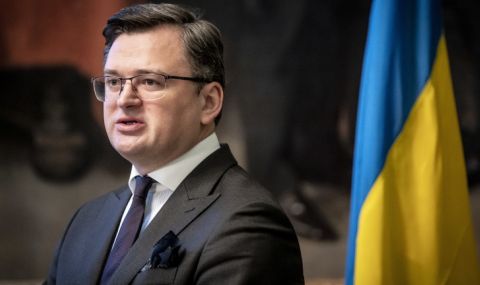 Киев: Присъединяването на Украйна към НАТО ще донесе мир в Европа - 1