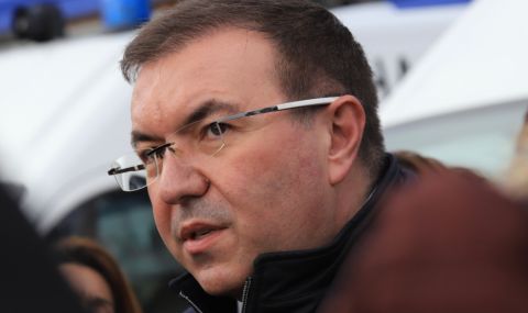 Здравният министър: Ваксините пътуват, идват на 25-и или 26-и декември - 1