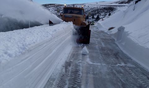 АПИ предупреди шофьорите за снежните условия на пътя - 1