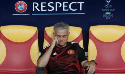 Моуриньо пак мрънка, подари си медала - 1