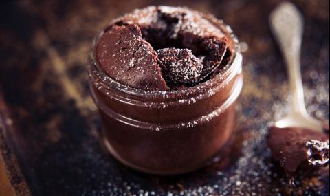 Рецепта на деня: Шоколадови кексчета в чаша - 1