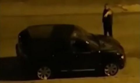 Мъж хвана крадец, докато обира колата му в София (ВИДЕО) - 1