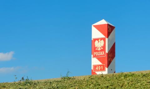 Полша се пази от руски анклав с ограда от бодлива тел - 1