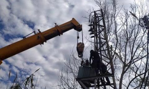 В Латакия се работи по възстановяване на електропроводи, повредени от земетресението - 1