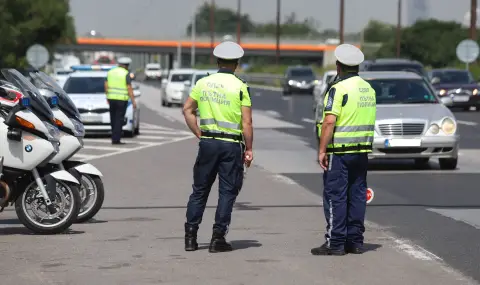 Провежда се спецоперация на МВР в цялата страна - 1