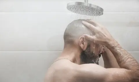 Дерматолог: И плешивите мъже трябва да ползват шампоан - 1