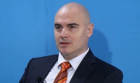 Петър Илиев: Искам да съм полезен на ИТН, имам доверието на Слави - 1