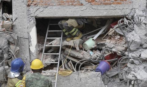 Над 250 000 мексиканци без жилища след земетресението - 1