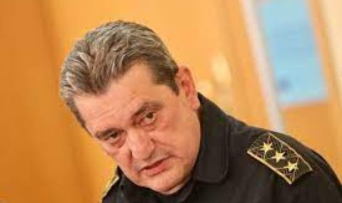 Комисар Николов: Автобусът се е запалил след удар в мантинелата - 1