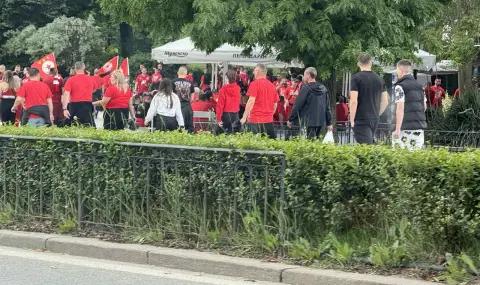Полиция възпрепядства феновете на ЦСКА да гледат контролите на своя тим в Словения - 1