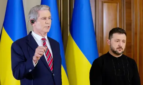 Скот Бесент за Зеленски: "Мистър Бийн на крек", "дете със специални нужди", "малък малоумник"