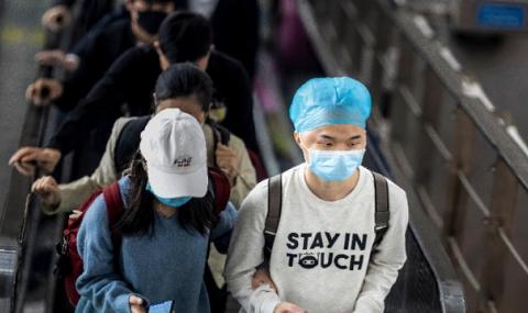 Изхвърлени медицински маски се трупат по бреговете на Хонконг - 1