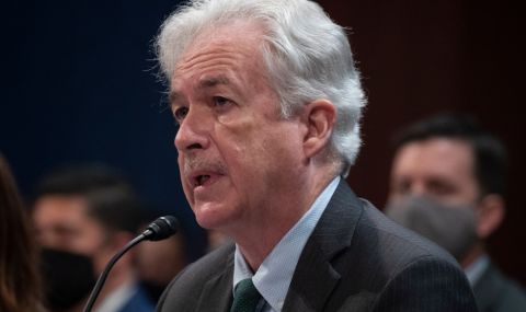 Директорът на ЦРУ предупреди за опасността Русия да използва ядрени оръжия - 1