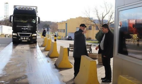 Събев: До сряда ще има резултат от проверката на инцидента от "Дунав мост" - 1