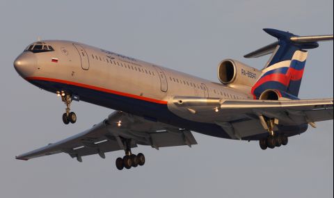 Руски граждански самолети превозват мобилизирани до затворени летища - 1